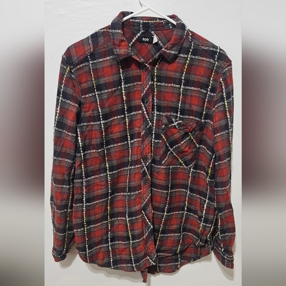 Urban Outfitters BDG Red Blk Plaid Olly Textured Flannel Button Down Shirt M B2